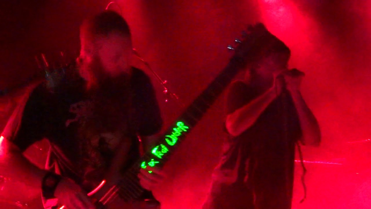 Six Feet Under @ Backstage - Munich - Slaughtered as They Slept - 14/12/2017