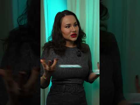Как скрыть широкие плечи? #женскаякрасота #мода #стройнаяфигура