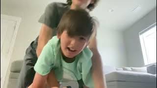 المصارعة مع ابن العم