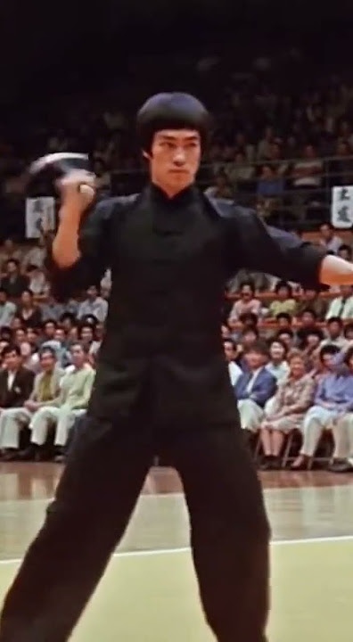 Download lagu Bruce Lee Nanchaku Show At Tournament
