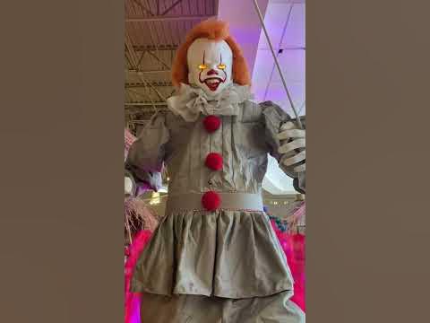 Pennywise - Spirit Halloween 2020 - YouTube