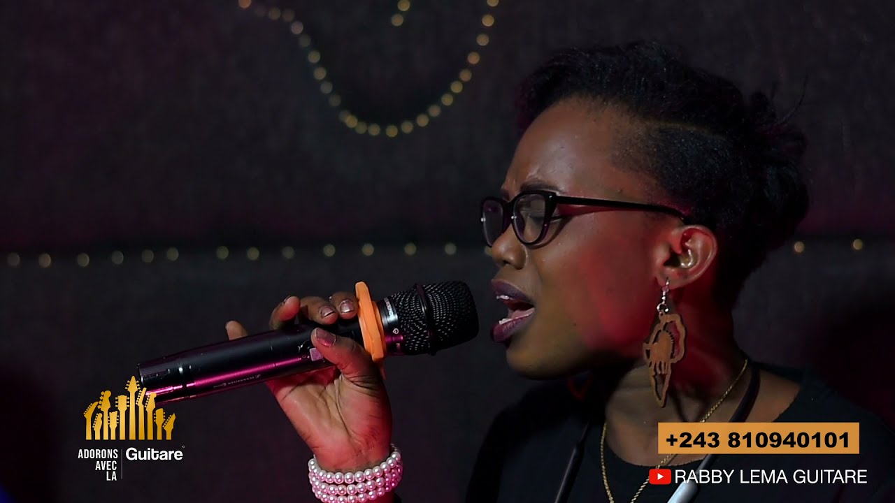 ADORONS AVEC LA GUITARE: Dr PATRICIA BIN (EKWUEME)
