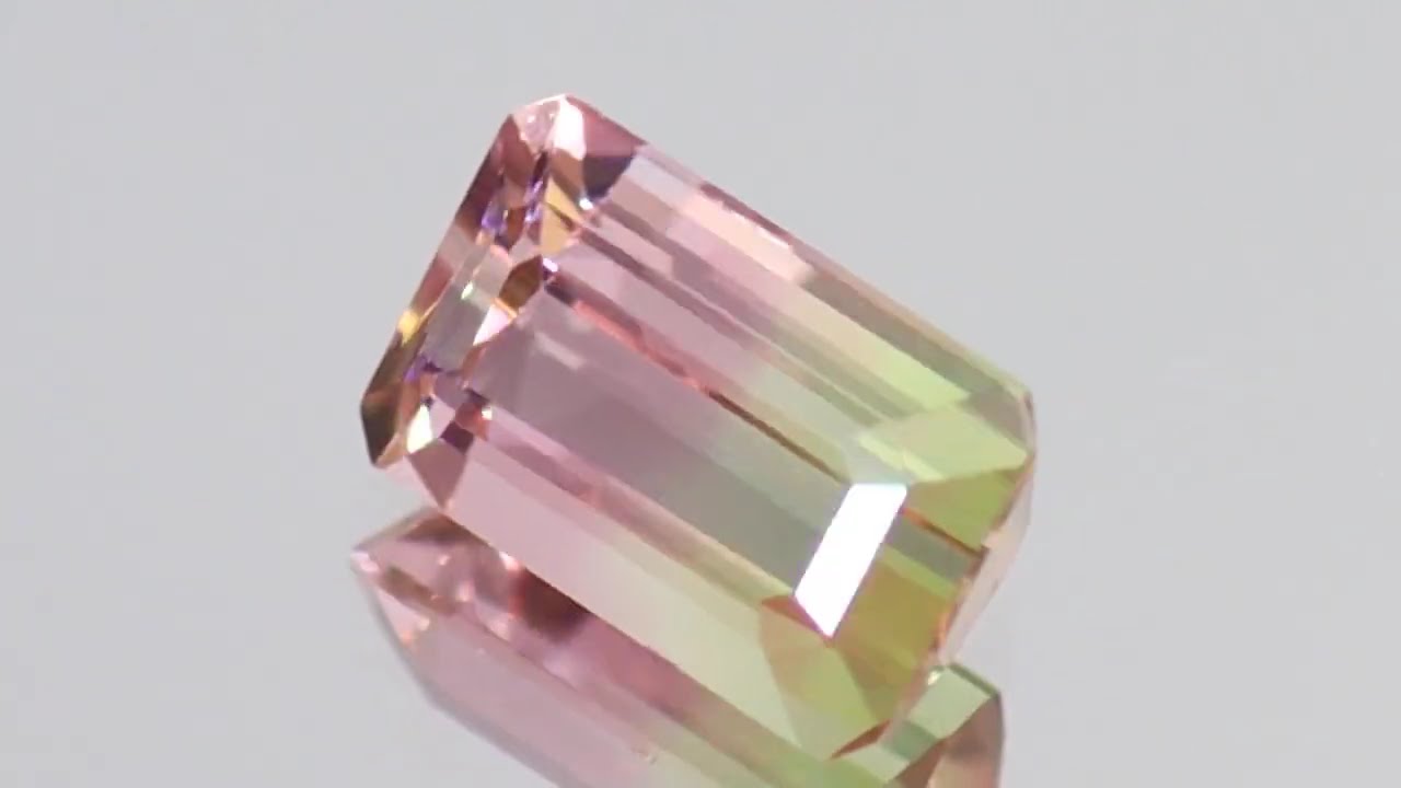 天然バイカラートルマリン 0.29ct 【グラデーション】 コンゴ