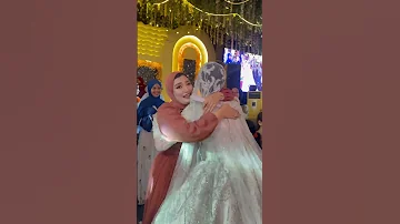 أمك وكفي اللي تستأهل كده Wedding Bridesmaids Weddingparty Explore Foryou اكسبلور 