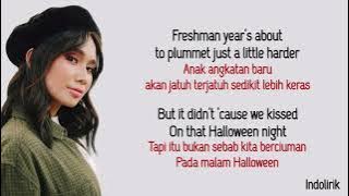 NIKI – High School in Jakarta | Lirik Lagu Terjemahan