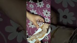 #shorts #shortvideo #icecream #chocolate #highlights #insight #food #unboxing #satisfying #viral