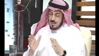 د. الأحمري: من الطبيعي أن يكون من بين المثقفين خونة!