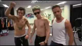 Famous 1DDay Talk Dirty To Me (Official) Wealth