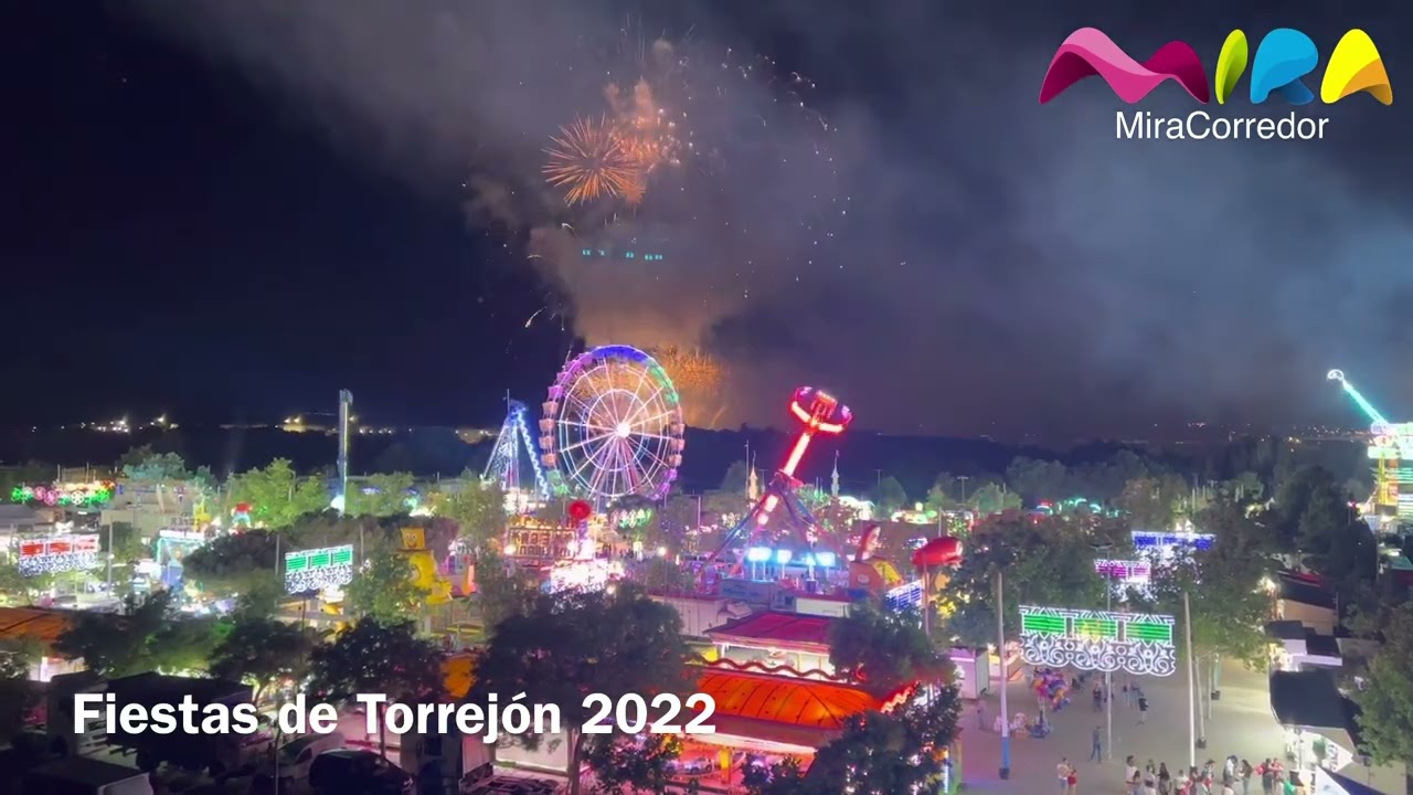 Espectaculares imágenes de los fuegos artificiales de Torrejon de Ardoz en las Fiestas Populares