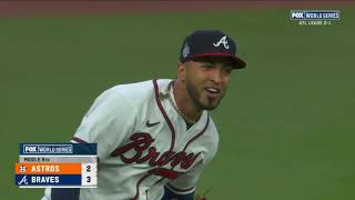 EDDIE ROSARIO'S CRAZY CATCH!! Braves OF makes awesome grab in left to preserve lead! screenshot 5