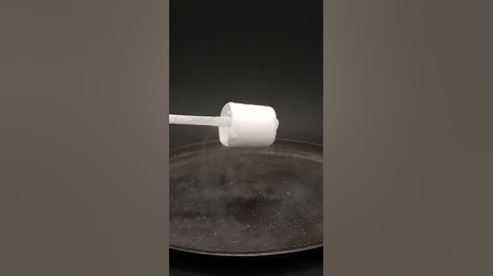 Making a vodka popsicle with liquid nitrogen
