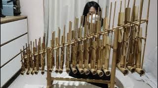 angklung three generation ( SAN DAI TONG TANG 三代同堂）