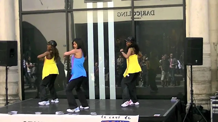 ZUMBA ERIKA HEBERT - LOCA