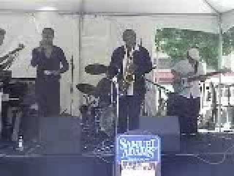 Stormy Monday - Smooth Blues Band feat. Emma Jean Foster