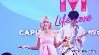 Zom Marie 'รู้ได้แล้วมั้ย' 4K | The Mall Lifestore Summer-Cation Heatwave Hitting 240330