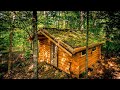 Off Grid Sauna in the Forest | Living Green Roof and Log Cabin Walls | 4K
