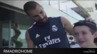 Karim Benzema gives crying boy his jersey!