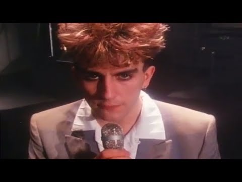 Fun Boy Three - Tunnel Of Love (Official Video)