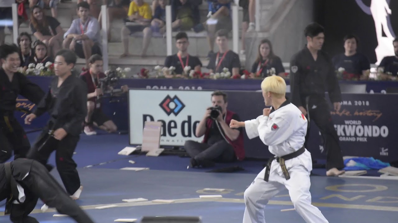 WORLD TAEKWONDO DEMONSTRATION TEAM ROMA 2018 - YouTube