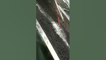 Black masterbatch which can be used for blowing film injection wire drawing