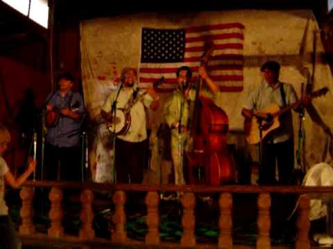 Snap Jackson & the Knock on Wood Players perform "...