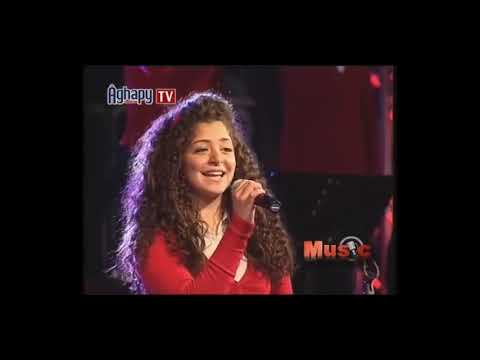 نزل من السماء للأرض فريق المخلص