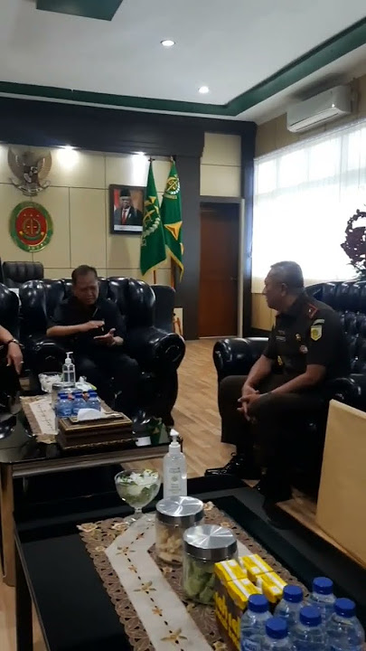 Kajati Gorontalo Menerima Piagam E-Berpdu dari Pengalidan Tinggi Gorontalo