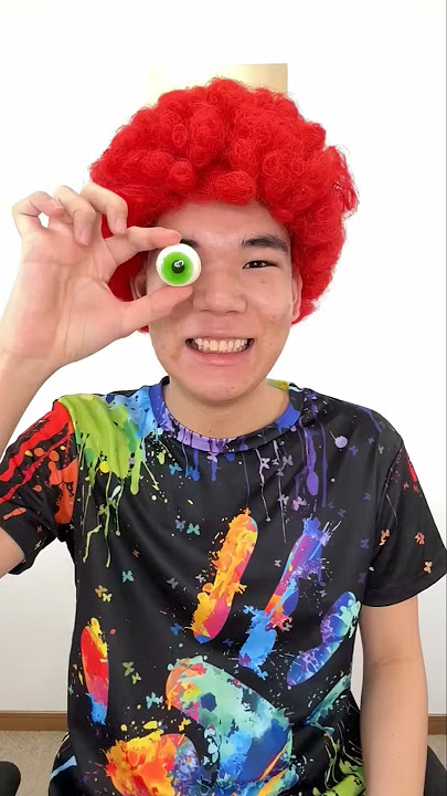 🍡👁️‍🗨️🙇🏻‍♂️Cậu bé tốt bụng gỡ áo bị mắc cho hai ông cháu bằng Mẹo vặt cuộc sống #shorts#cute