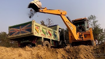 A Learning JCB Operator Is Doing Slow Soil Loading @droneplanet2040