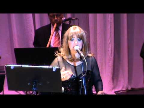 مصر عادت شمسك الذهب غناء الفنانة احلام احمد الاوبرا 3 6 2011