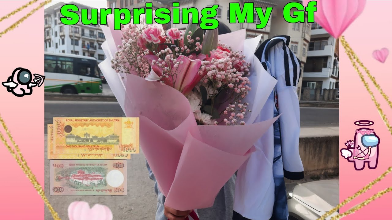 I Surprised my GF with a BIG BOUQUET and my Football Jersey 