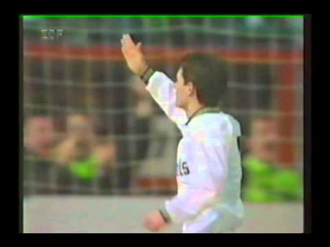 1995 (October 19) Borussia M'Gladbach (Ger.) 4-AEK Athens (Greece) 1 (Cup Winners Cup).avi