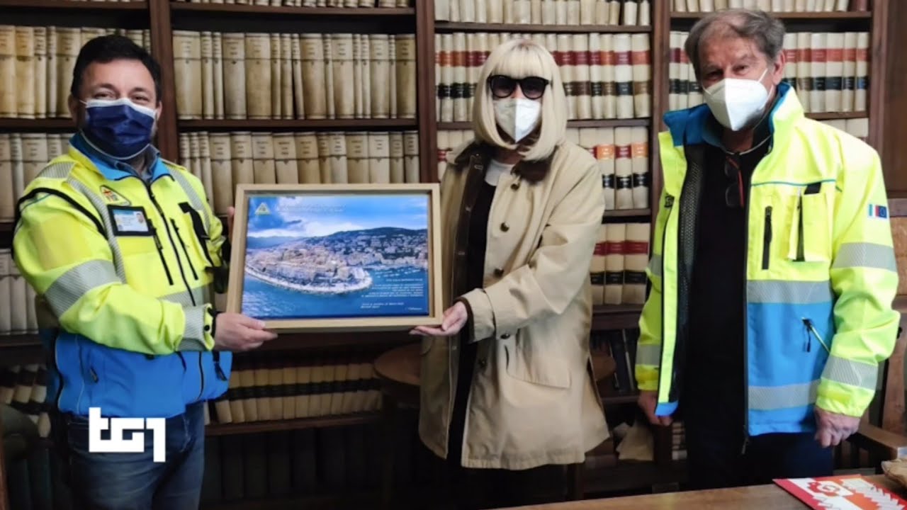 Raffaella Carrà La casa all'Argentario YouTube Raffaella Carrà La casa all'Argentario YouTube