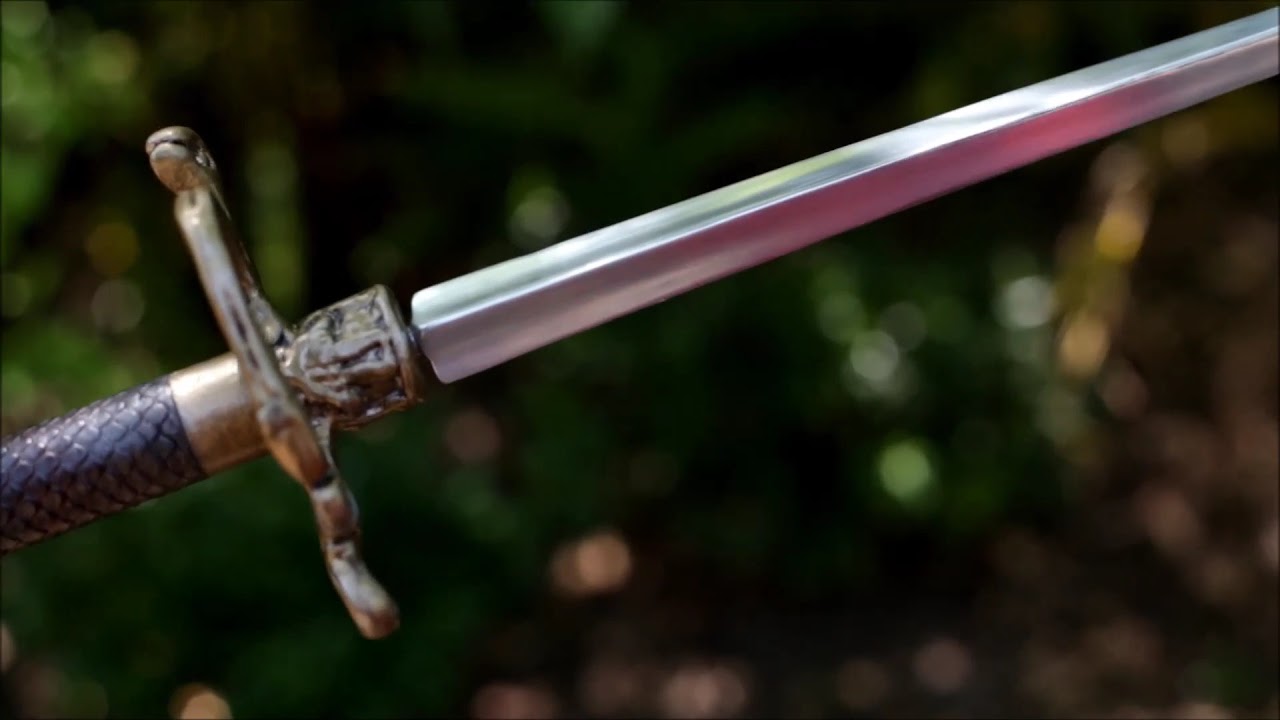Arya Stark�s Needle prop Game of Thrones YouTube Arya Stark�s Needle prop Game of Thrones YouTube