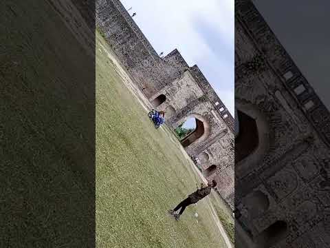 Sultana Daku K Kile Pr Chalai R15