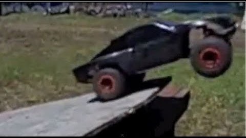 slow motion slash 4x4 jumps