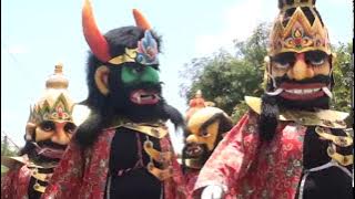 ARAK-ARAKAN (PAWAI) BUTA SANGA | KEL. RIYANTO (OGLEK)-KUSMINAH | JUNTIKEBON