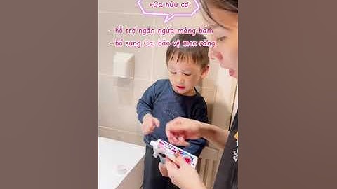 Gel đánh răng trẻ em Pierrot Piwy hương dâu tây chân ái của mẹ và bé