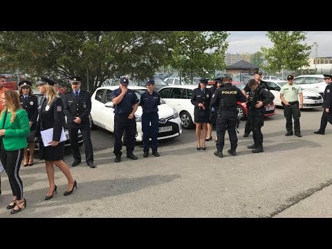 Video: Jak Napsat Prohlášení Okresnímu Policistovi Pro Sousedy