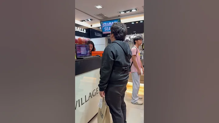 PAYING KYRIE’s NIKE RUNNING SHOES #blessed #nikeshoes #kyrie #lateupload #busywork #workingmom