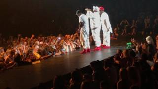 Total Package Tour Boyz II Men "It's So Hard To Say Goodbye To Yesterday" St. Louis