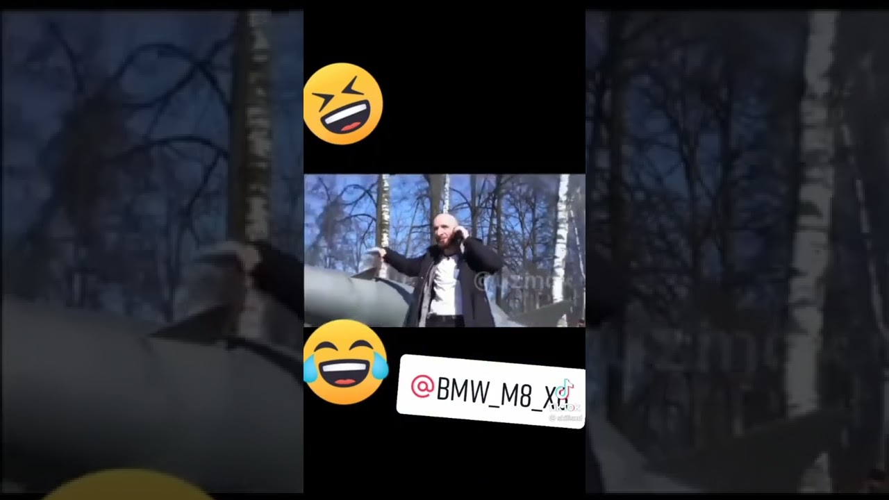 Большое мусорное ведро машина