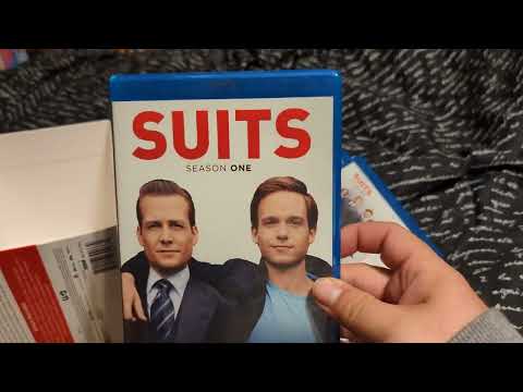 Suits: The Complete Series (Universal) Blu-ray Unboxing