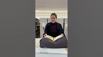 کتابدار ما این کتاب کمیاب غیرمعمول را برای روز ملی کتابدار توضیح می دهد 