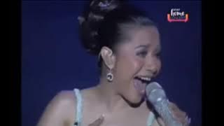 Download lagu Noryn Aziz duet with Ruth Sahanaya 'Bawa Daku Pergi' @ 3 Diva Kuala Lumpur 2007