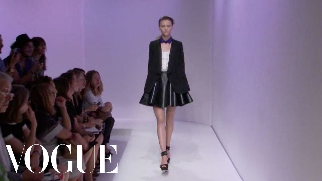 Carven Ready to Wear Spring 2012 Vogue Fashion Week Runway Show