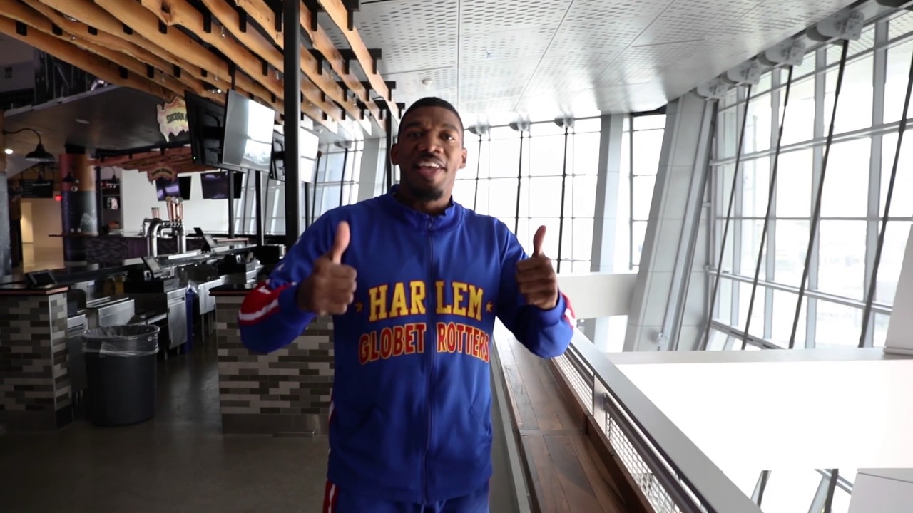 Trick Shots at the Golden 1 Center | Harlem Globetrotters