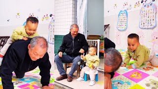 Kaikai happily rode Grandpa😆: Grandpa and Kaikai had a great time!