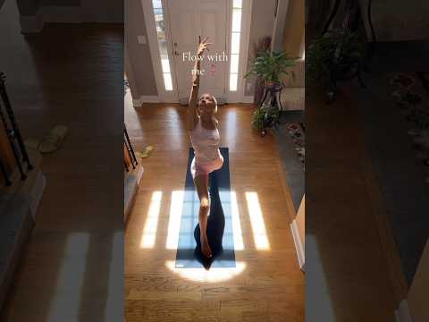 🧘🏽‍♀️#yoga #yogaflow #vinyasayoga #yogateacher