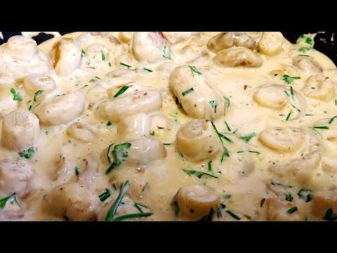 HOW TO MAKE CREAMY GARLIC MUSHROOMS